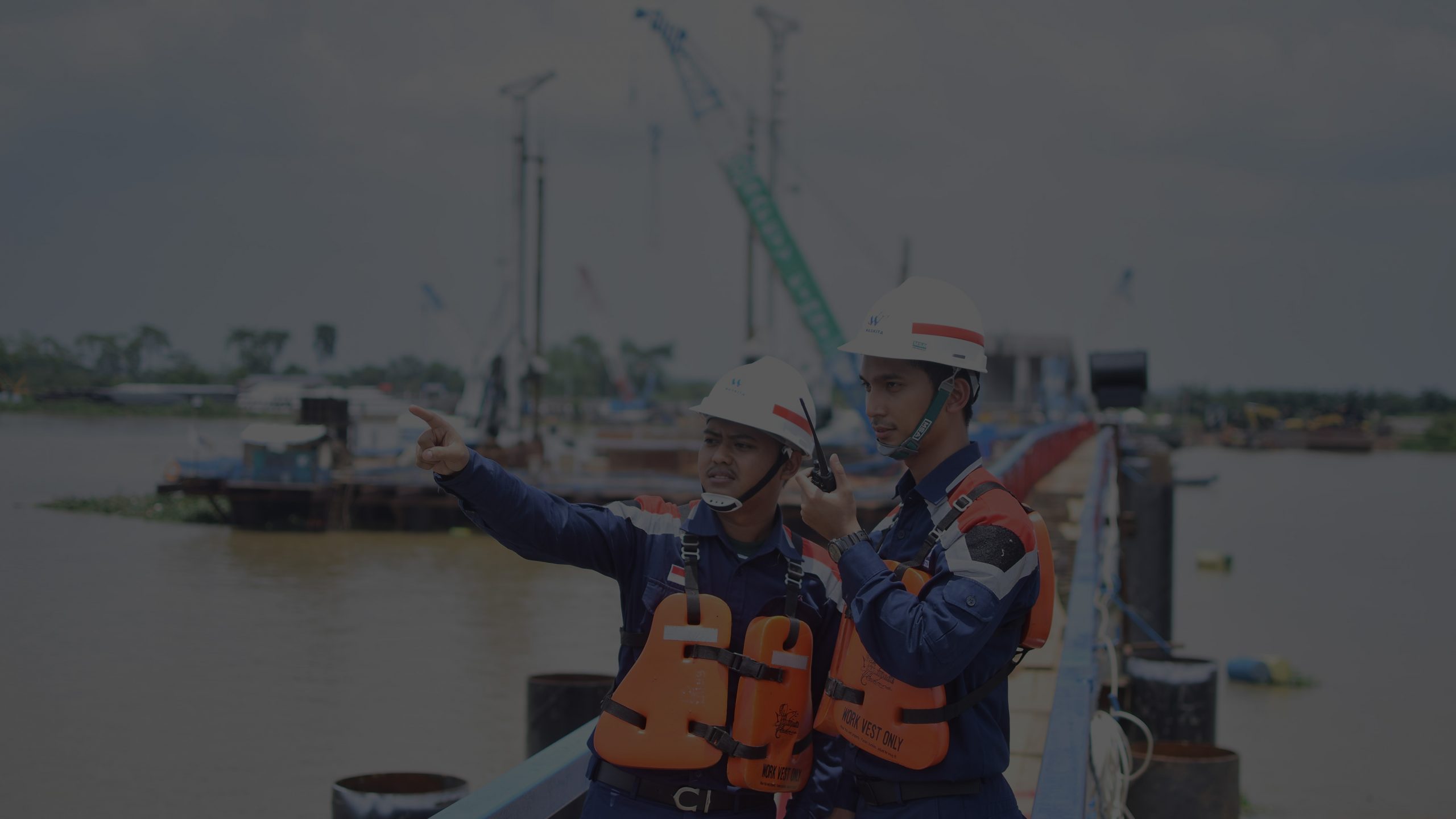 Memberdayakan Masyarakat & Keselamatan Kerja