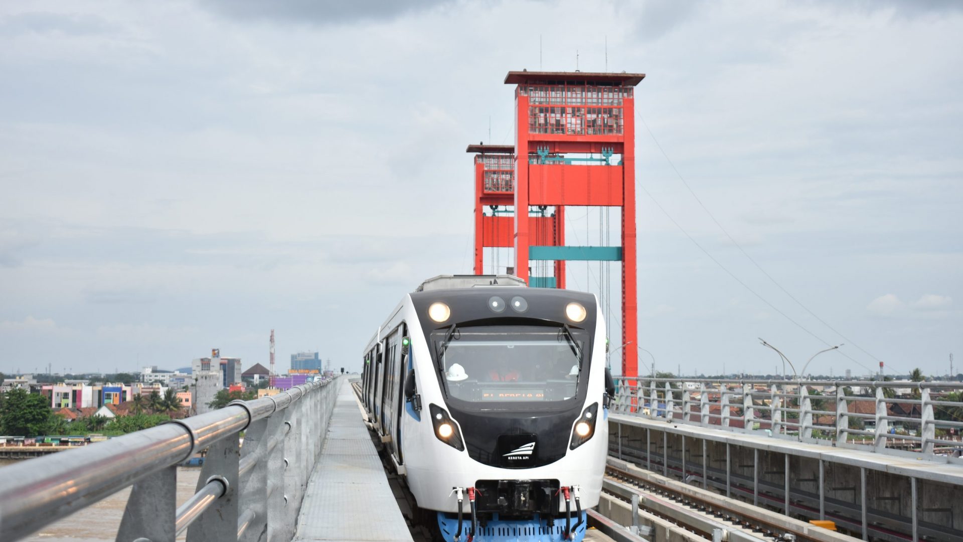 LRT Sumatera Selatan Karya Waskita